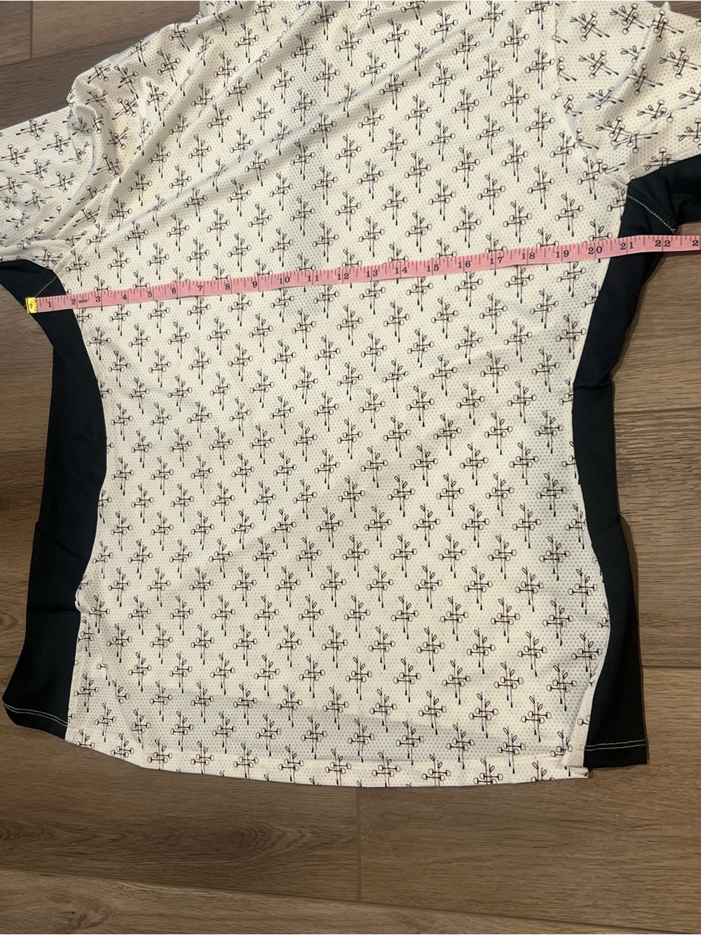 Kerrits White and Black Mesh Equestrian Top with Carrot Logo Size XL - Picture 6 of 14